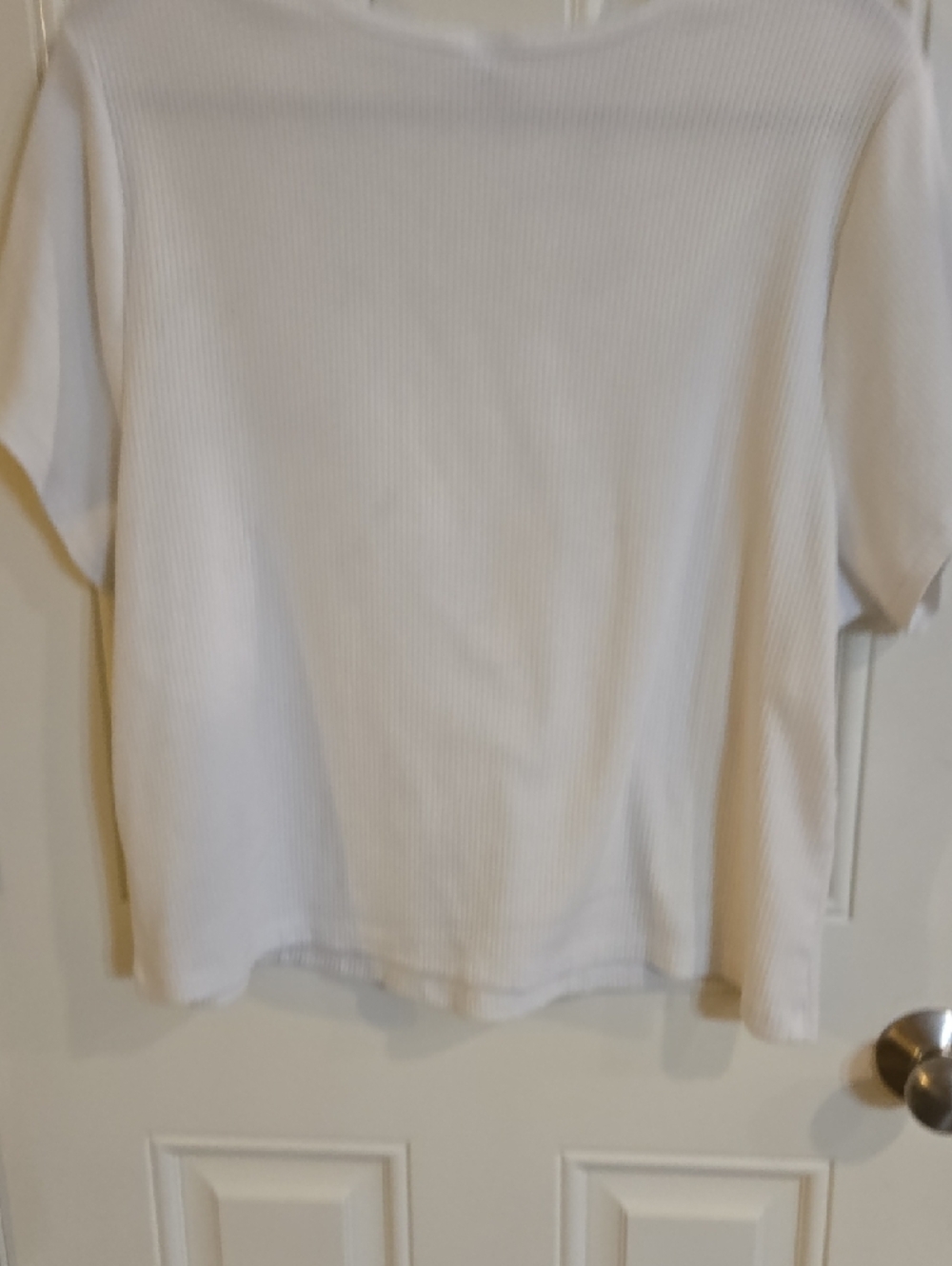 Old Navy White Ribbed Tee - Picture 5 of 5